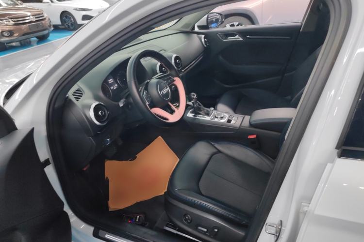 Used Audi A3 2018 30th Anniversary Edition Limousine 35 TFSI Fashion Model
