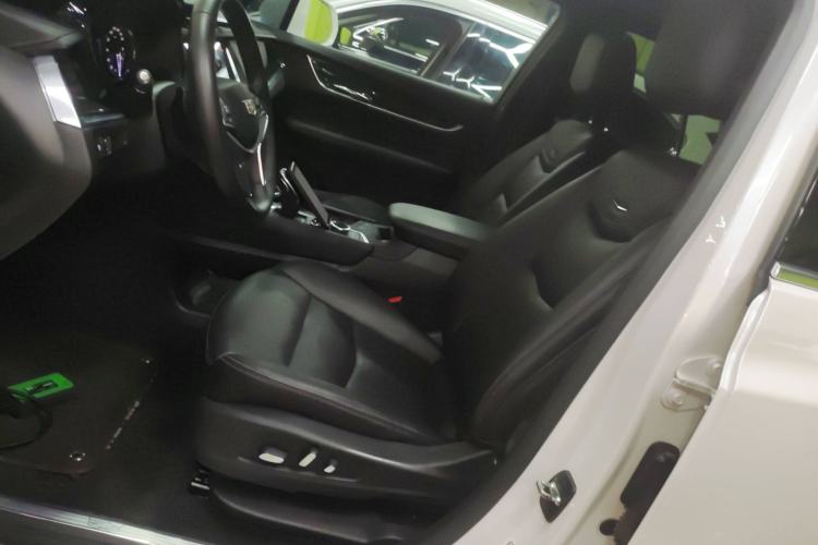 Used Cadillac XT5 2021 28T Luxury Version
