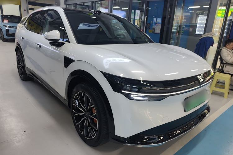 Used Zeekr 7X 2025 100 kWh Long-Range Rear-Wheel Drive with Intelligent Driving Features