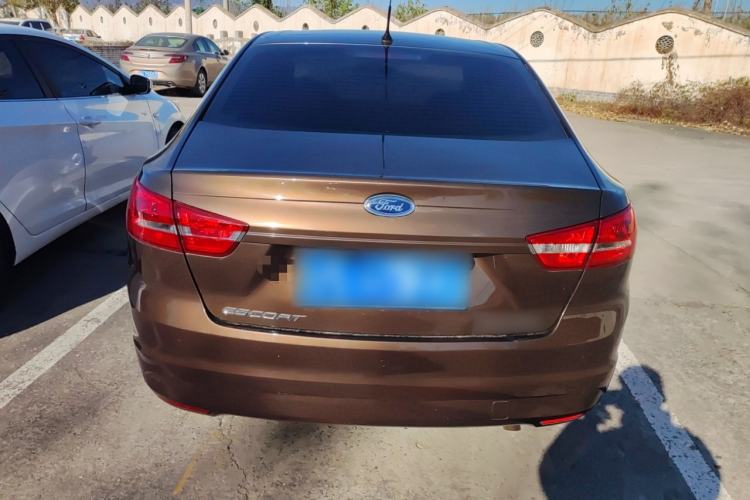 Used Ford Escort 2015 1.5L Automatic Comfort Model
