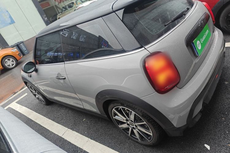 Used  MINI 2023 1.5T COOPER Artist
