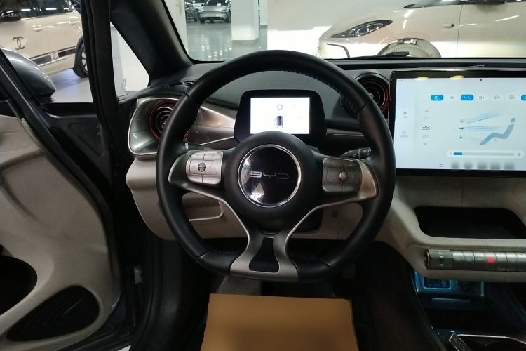 Used BYD Dolphin 2021 405 km Fashion Edition