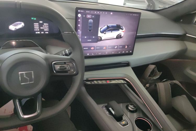 Used Zeekr 001 2025 WE Edition 100 kWh Rear-Wheel Drive
