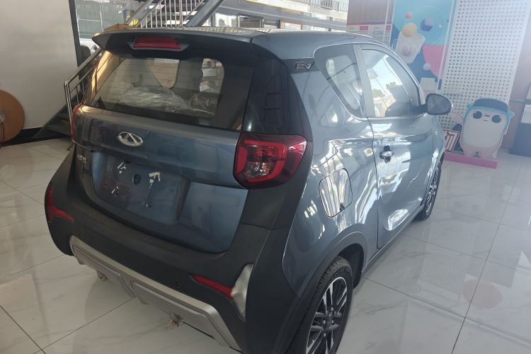 Used Chery Little Ant 2022 Revised Version Sweet Pink Edition Half-Sugar Version Lithium Iron Phosphate 30.7 kWh 30 kW 301 km
