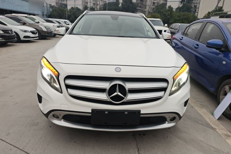Used Mercedes-Benz GLA 2016 GLA 200 Fashion Model
