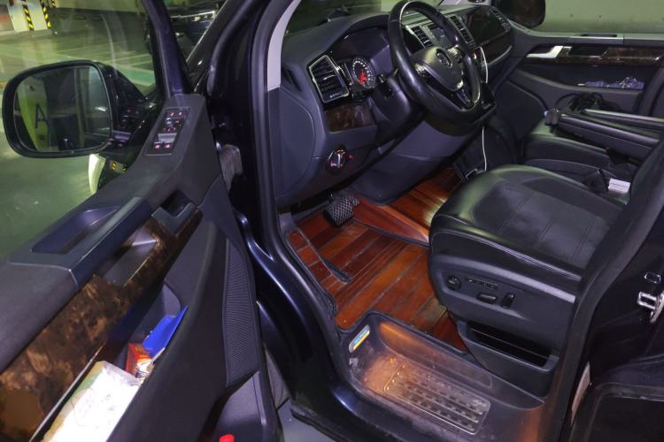 Used Volkswagen Multivan 2018 2.0 TSI 4x4 Prestige Edition 7-Seater