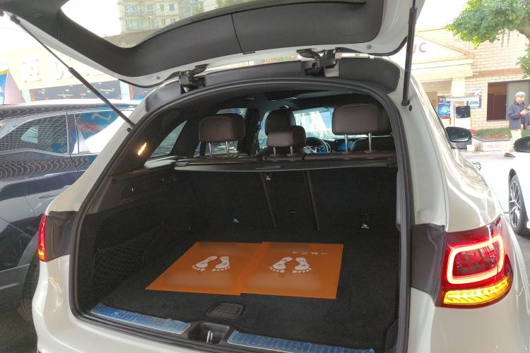 Used Mercedes-Benz GLC 2021 GLC 300 L 4MATIC Dynamic Model
