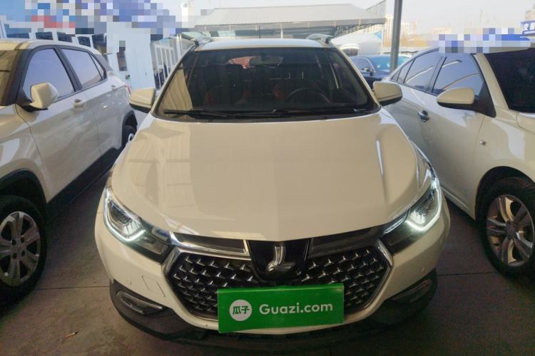 Used Luxgen U5 SUV 2017 1.6L CVT Prestige Edition
