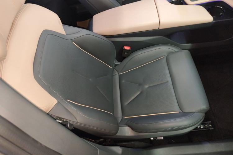 Used  SL03 2022 515 Pure Electric Version