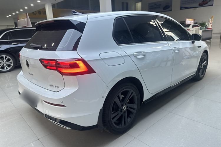 Used Volkswagen Golf 2023 Facelift 280TSI DSG R-Line
