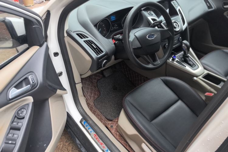 Used Ford Focus 2015 Sedan 1.6L Automatic Comfort Model