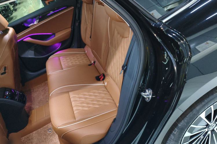 Used Volkswagen Magotan 2024 380TSI DSG Prestige Edition DaMai Package