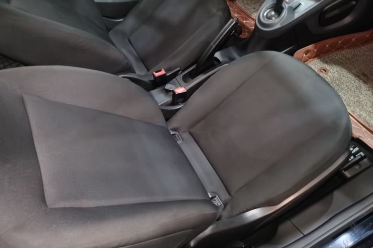 Used  fortwo 2015 1.0L 52 kW hardtop Dynamic version
