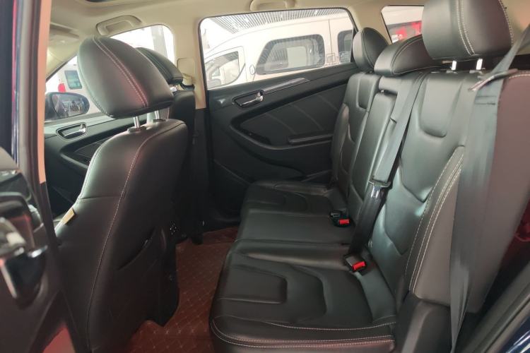 Used Dongfeng Fengon 580 2017 1.8L Manual Comfort Model
