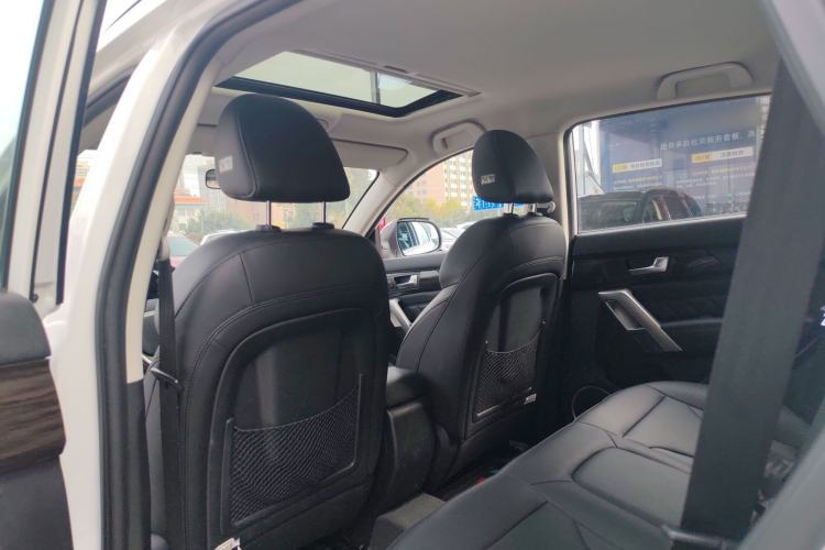 Used Haval H2 2016 Red-Label 1.5T Manual Two-Wheel Drive Luxury Model
