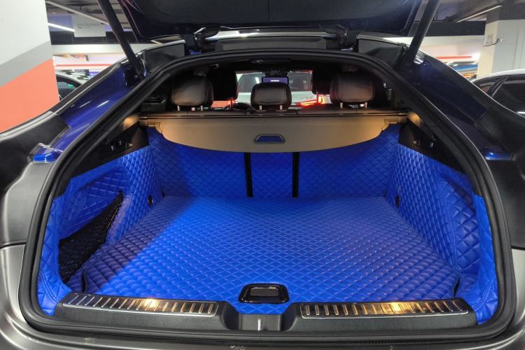 Used Mercedes-Benz GLC Coupe 2017 GLC 260 4MATIC Coupe SUV
