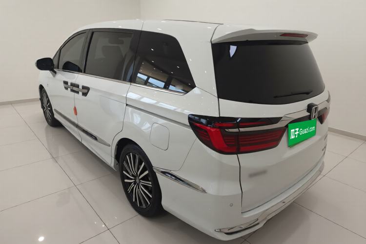 Used Honda Elysion 2024 2.0L eHEV Luxury Edition
