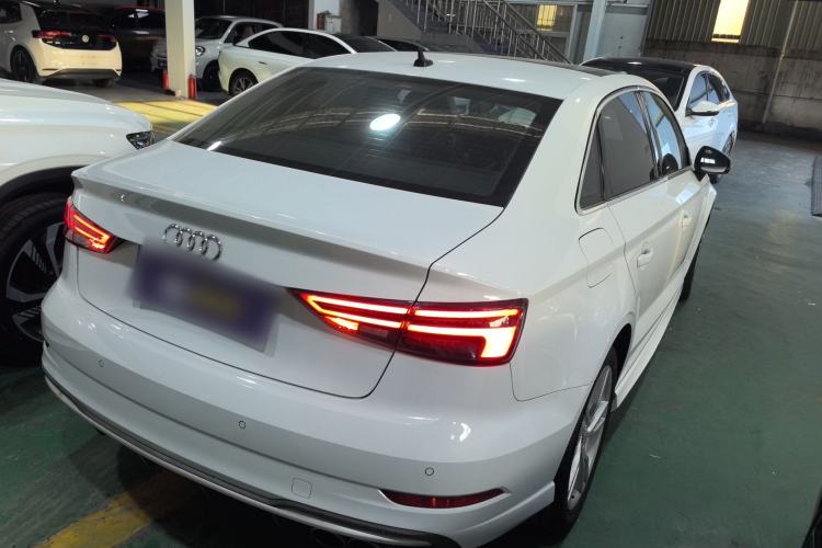 Used Audi A3 2020 Limousine 35 TFSI Fashion Edition China VI Emission Standard
