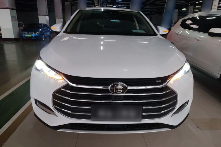 Used BYD Tang 2019 2.0T Automatic SmartConnect Luxury 7-Seater China VI Standard
