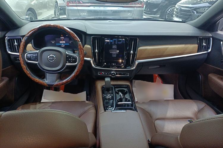 Used Volvo S90 New Energy 2021 T8 eDrive Hybrid Zhiyi Luxury Edition