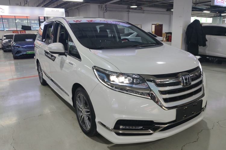 Used Honda Elysion 2019 2.0L Hybrid Luxury Edition
