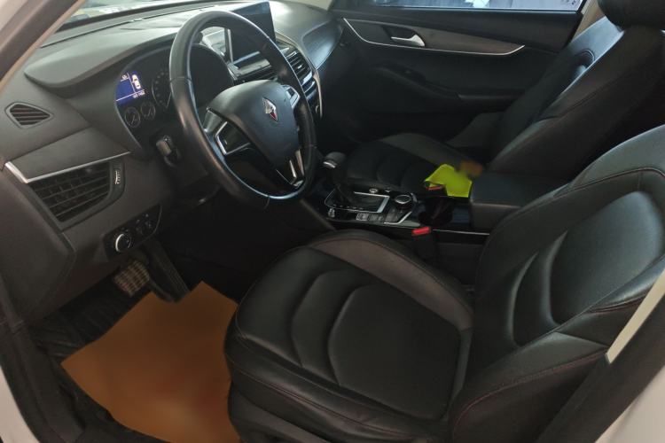 Used BORGWARD BX5 2017 20TGDI Automatic Two-Wheel Drive Pioneer Edition