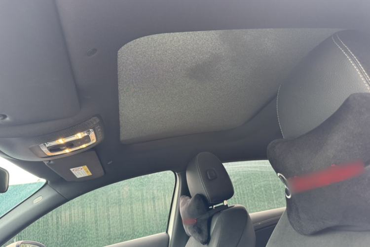 Used Mercedes-Benz A-Class 2022 Second Facelift A 200 L Sport Sedan Fashion Version
