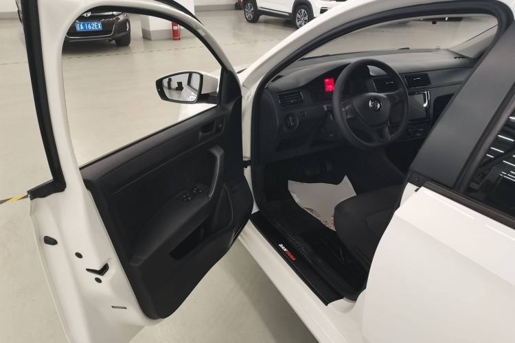 Used Volkswagen Santana 2018 1.5L Automatic Fashion Edition
