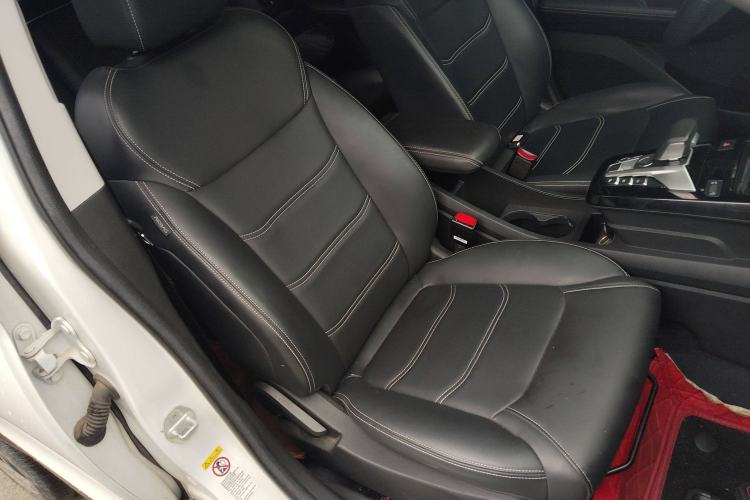 Used BYD Yuan New Energy 2019 EV360 Smart Connect Enjoyment Model
