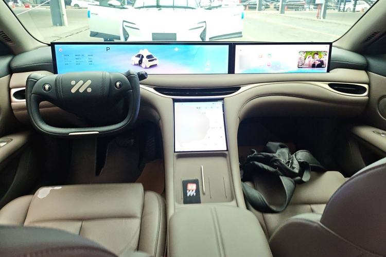 Used  L6 2025 Ultra Model