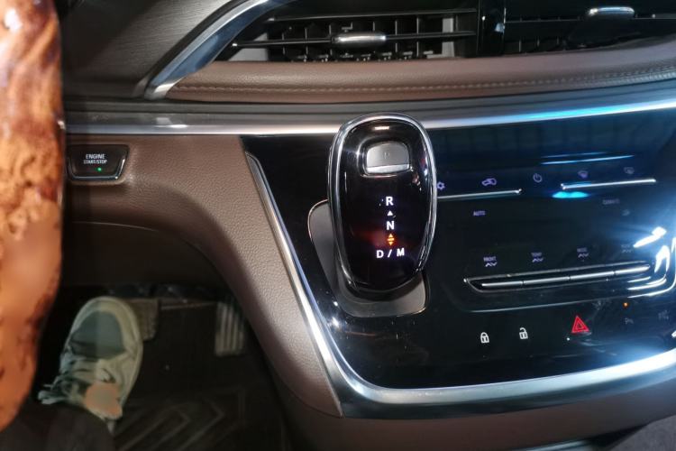 Used Buick GL8 2022 Land Business Class 652T Luxury Model