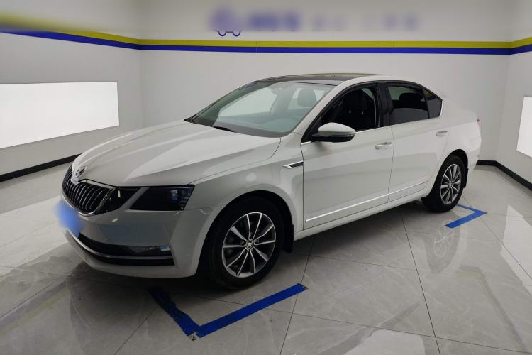 Used Skoda Octavia 2020 TSI230 DSG SmartDrive Luxury Edition
