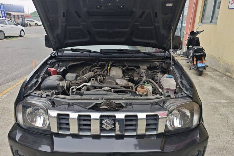 Used Suzuki Jimny 2015 1.3 AT JLX
