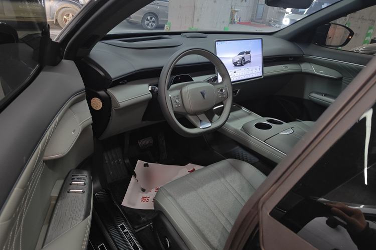 Used  S07 2025 520Max Huawei Qiankun Intelligent Driving ADS SE Pure-Electric Version