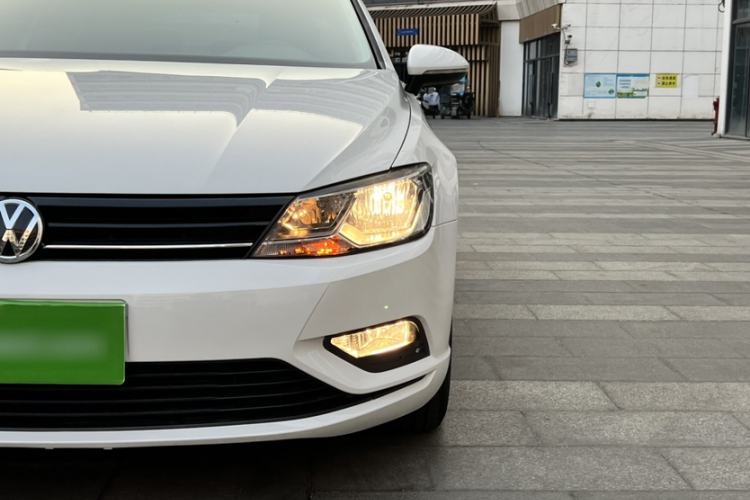 Used Volkswagen Lamando 2017 230TSI DSG Fashion Edition