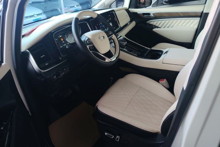 Used GAC Trumpchi M8 2021 Revised Version Lingxiu Series 390T Luxury Edition
