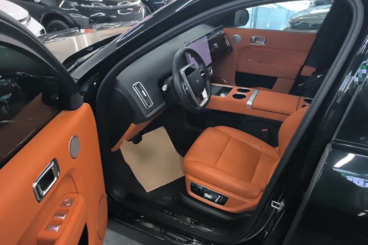 Used Li Auto L8 2023 Max model