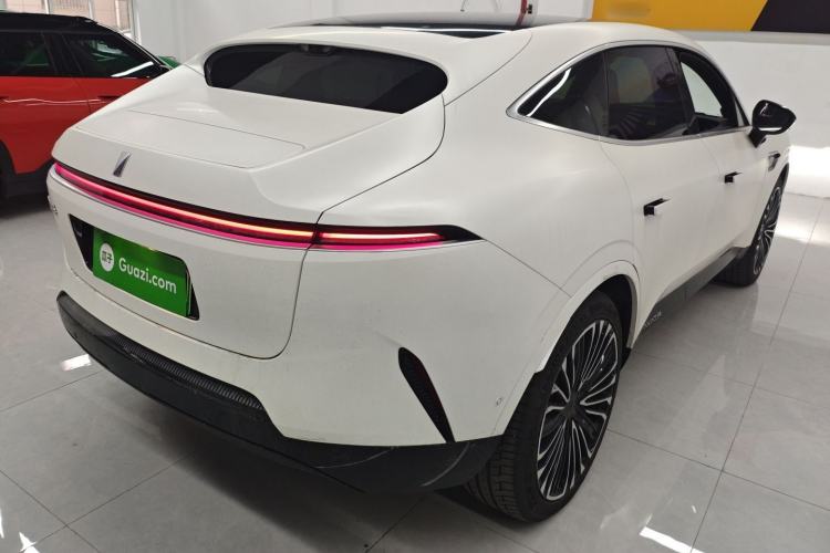 Used  11 2022 Ultra-Long Range Dual-Motor Luxury Edition 4 Seats