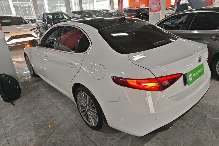 Used Alfa Romeo Giulia 2017 2.0T 280HP Luxury Edition