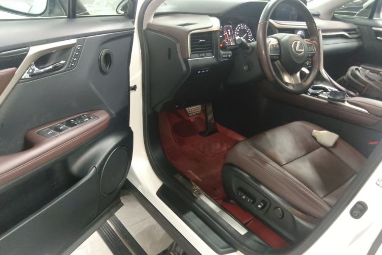 Used Lexus RX 2020 Revised Version 300 Two-Wheel Drive Comfort Edition
