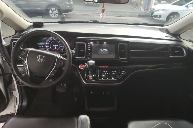 Used Honda Elysion 2019 2.0L Hybrid Comfort Edition
