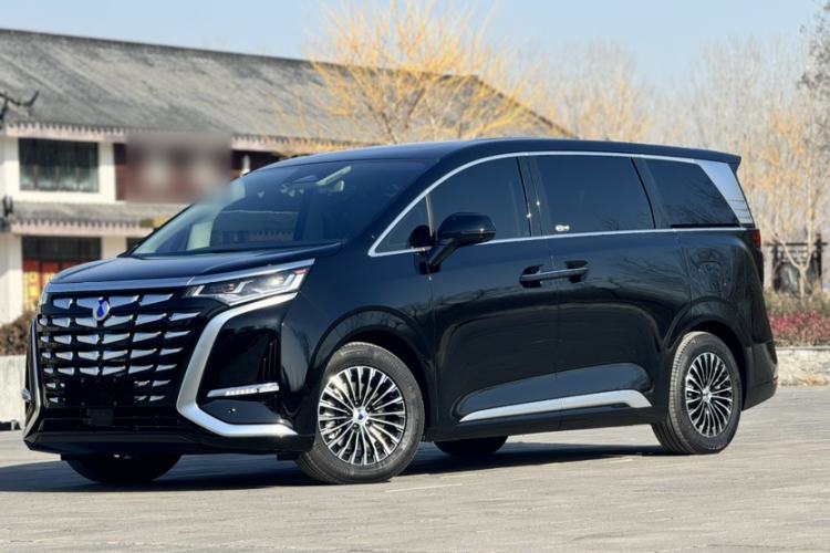 Used Denza D9 2024 DM-i 980 Four-Wheel Drive Prestige Model