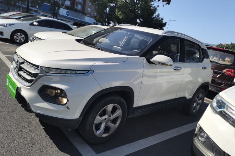 Used Baojun 510 2017 1.5L Automatic Fashion Model
