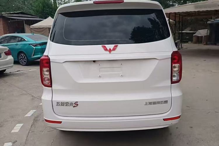 Used Wuling Hongguang 2019 1.5L S Standard Version China VI LAR
