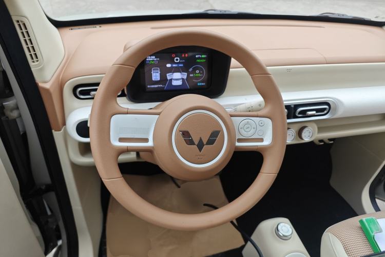 Used Wuling Hongguang MINIEV 2024 3rd Generation 215km Youth Edition
