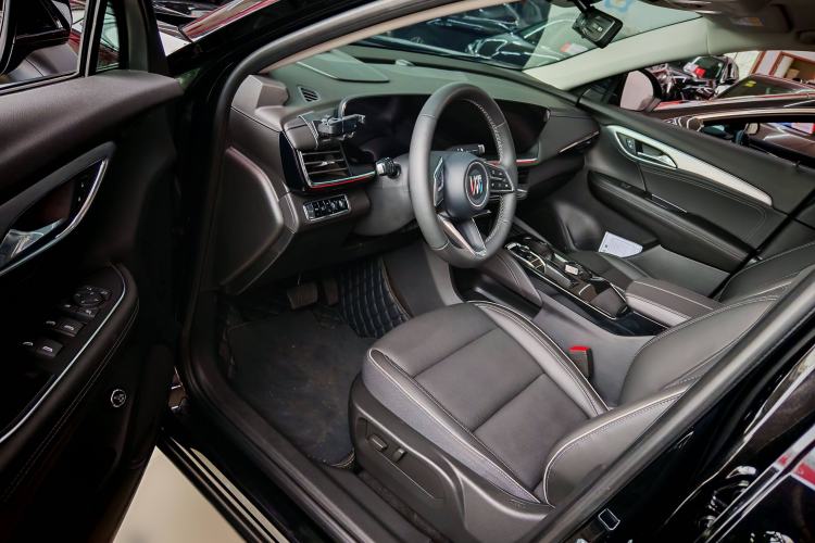 Used Buick Envision 2024 Encore Plus 28T AWD Luxury Edition
