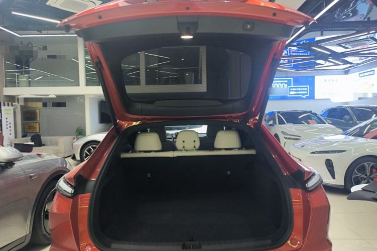 Used ONVO L60 2024 60 kWh Rear-Drive Version