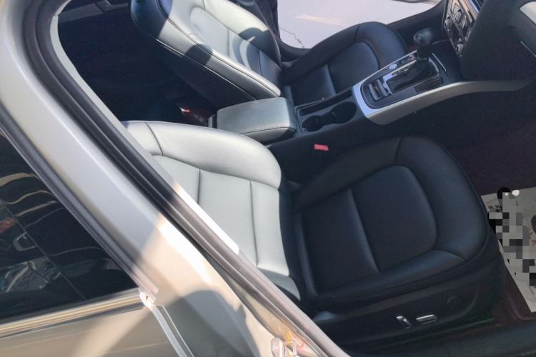 Used Audi A4L 2016 35 TFSI Collector's Edition Automatic Standard Model
