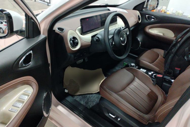 Used Wuling Bingo 2023 410 km Lingxi Deluxe Edition
