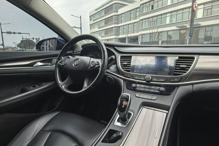 Used Buick LaCrosse 2021 652T Luxury Model